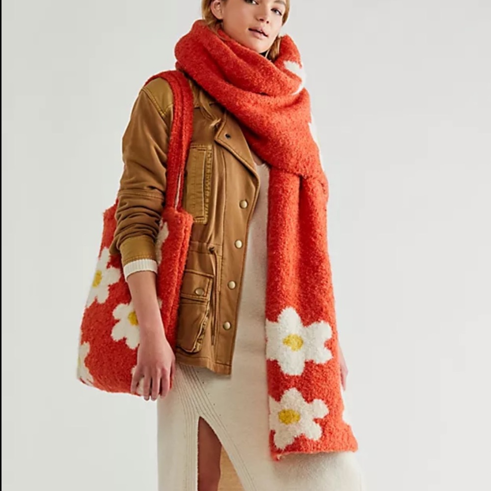 Brand new Free People daisy scarf with tote